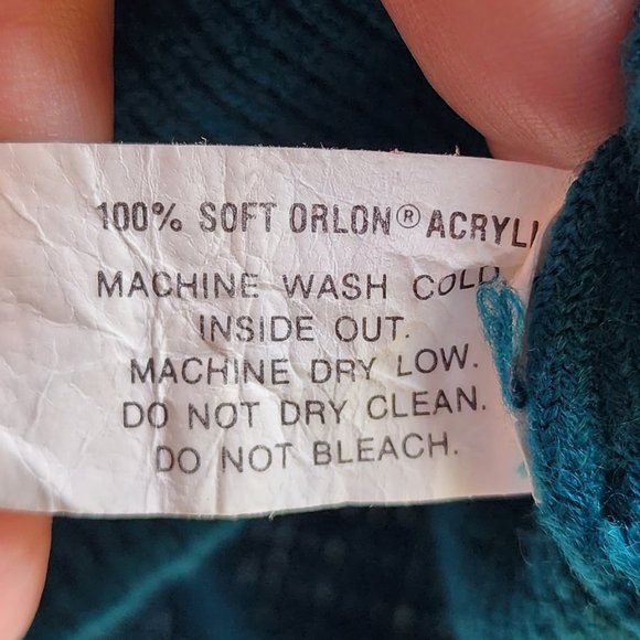 Heathcote Vintage Aqua Mock Neck Pearl Button Sweater Size 38/Large - Picture 11 of 16